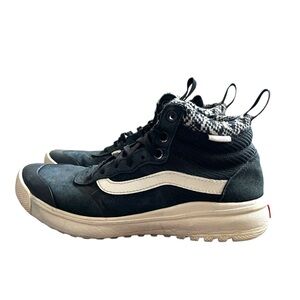 Vans Ultrarange Black White Lace Up Lined Women’s Athletic Shoes Size 8